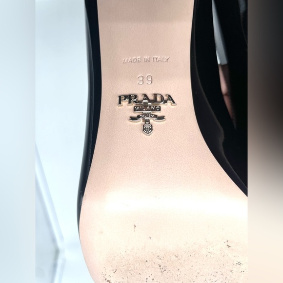 Prada Black Patent Leather Logo Plaque Block Heel Square Toe Loafer EU 39 US 9 - Picture 16 of 16